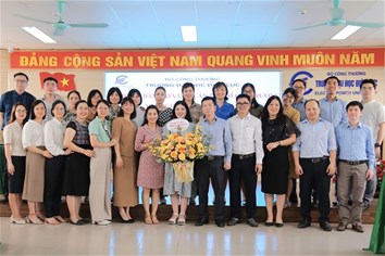 Nghiên cứu sinh Lê Quỳnh Anh bảo vệ thành công  đề tài Tiến sỹ cấp nhà trường