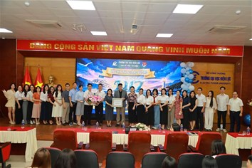 LỄ CHIA TAY GIẢNG ĐƯỜNG KHÓA D17- HÀNH TRÌNH TRƯỞNG THÀNH