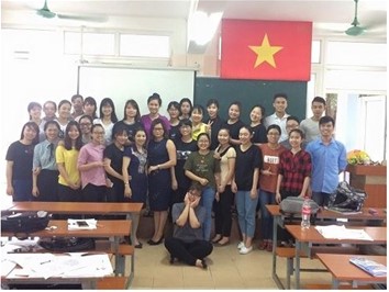 Một số hình ảnh về chuyến học tập và tham quan thực tế tại Công ty cổ phần CP của sinh viên Khoa Kinh tế và Quản lý